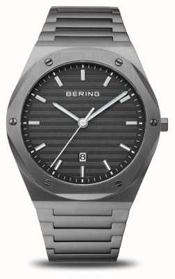 Bering Reloj clásico para hombre (42 mm) con esfera gris y brazalete de acero inoxidable gris. 19742-777